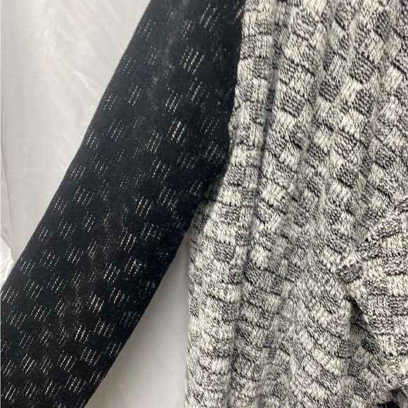 Loft black mixed media Wrap Sweater large - Picture 4 of 5